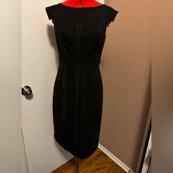 LBD - Picture 5 of 5